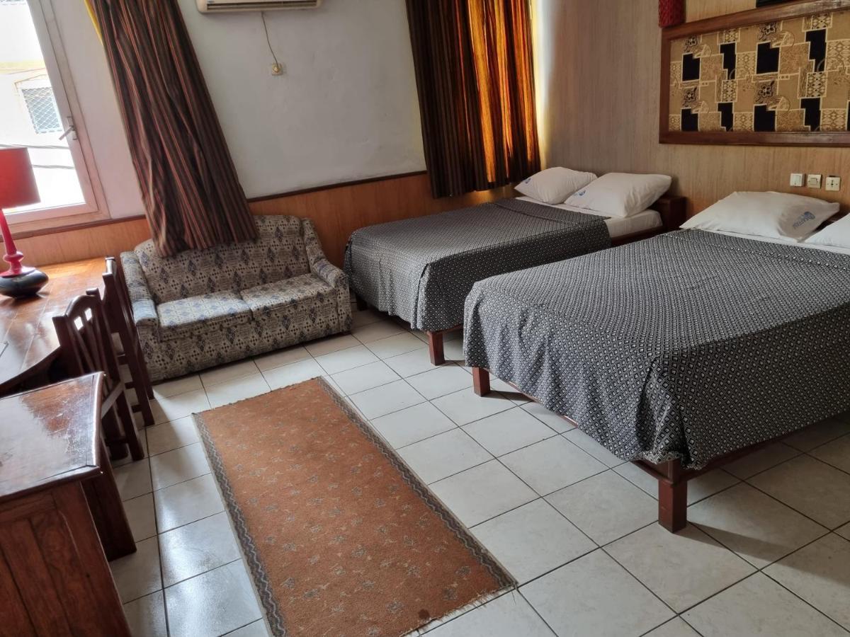 Hotel Saffana Дуала Экстерьер фото